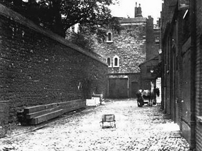 #new#Jewel Tower London
